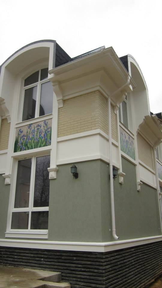 Мозаика Панно Ирисы на фасаде